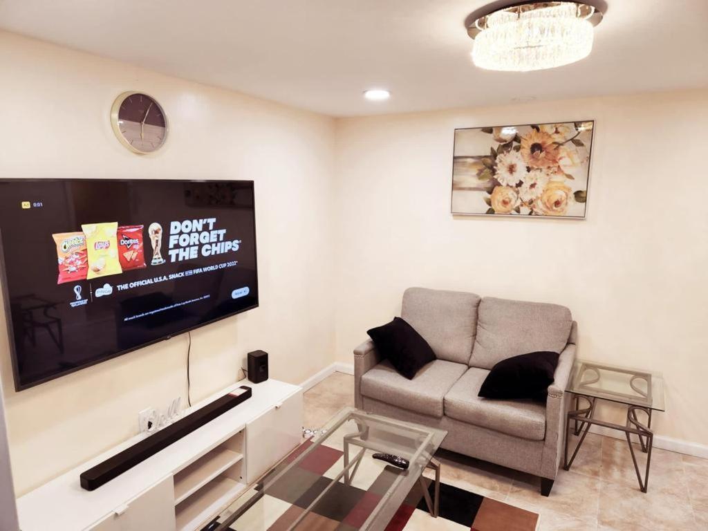 Mamas Love Apartment Ньюарк Экстерьер фото